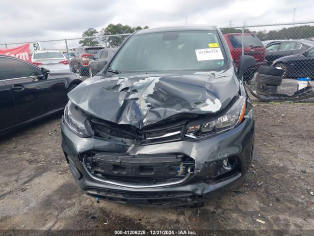 3GNCJKSB3LL185308 Chevrolet Trax Fwd Ls