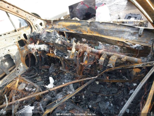 JF2SKAEC0KH545844 Subaru Forester Premium