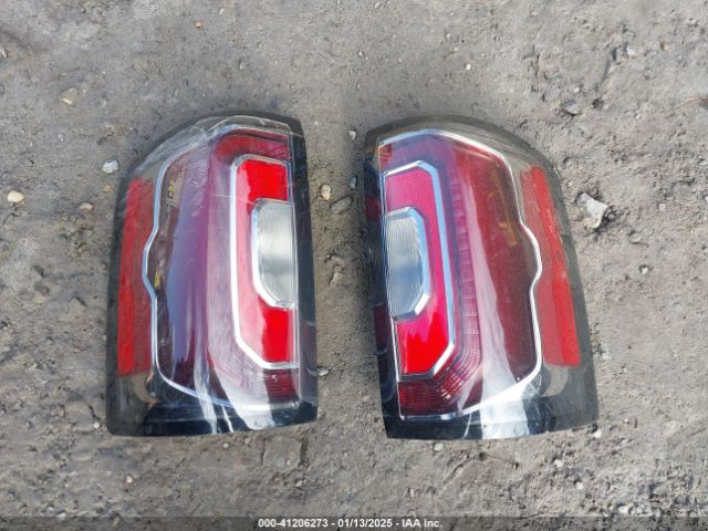 3GTU2NEC4HG488534 GMC Sierra 1500 Slt