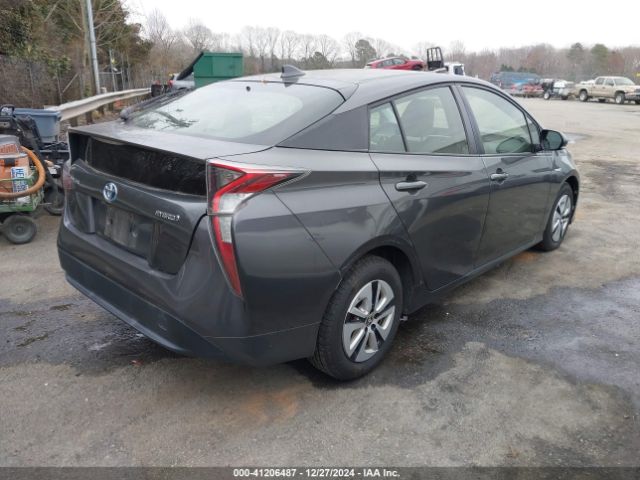 JTDKARFU1G3522536 Toyota Prius Three