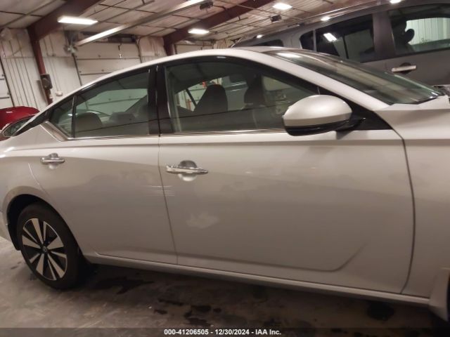 1N4BL4EW1MN325775 Nissan Altima Sl Intelligent Awd