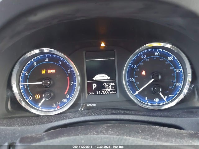 2T1BURHE0JC068646 Toyota COROLLA L