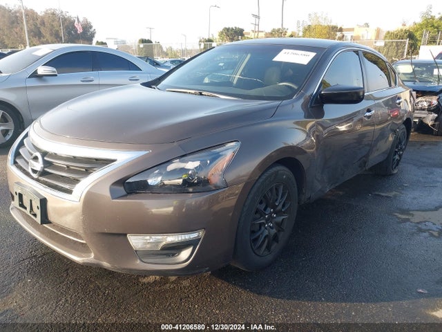 Nissan Altima 2.5 S 2014 1N4AL3AP0EN213331 Image 2