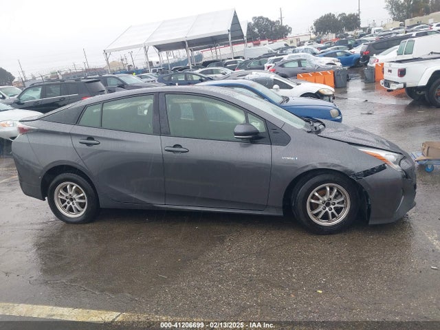 JTDKBRFU7H3576843 Toyota Prius Two
