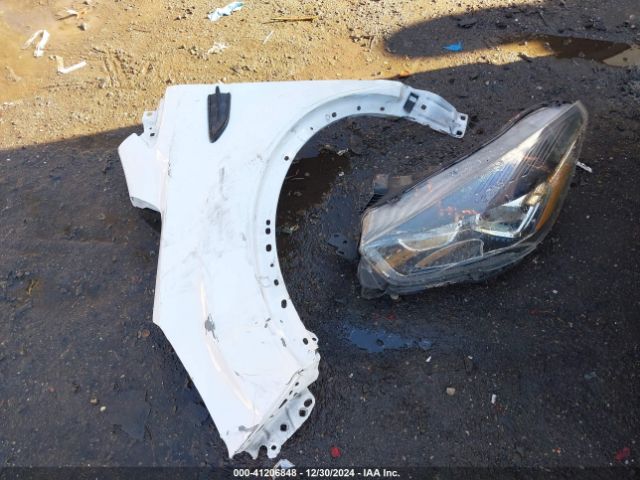 1FMCU9GD5JUB29632 Ford ESCAPE SE