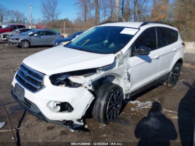 1FMCU9GD5JUB29632 Ford ESCAPE SE