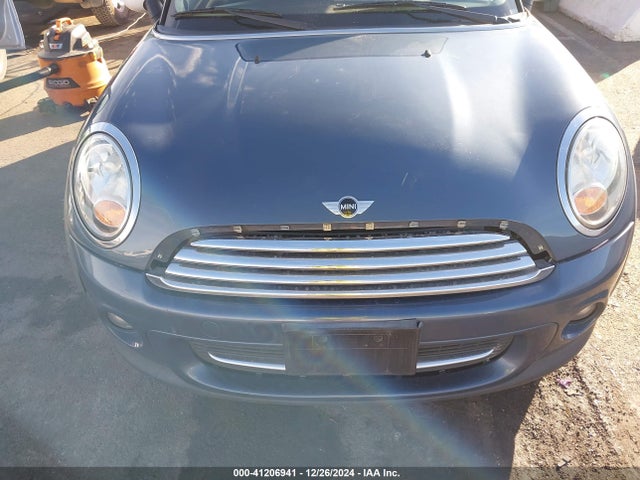 2011 MINI COOPER WMWSU3C54BT251365 Photo 5