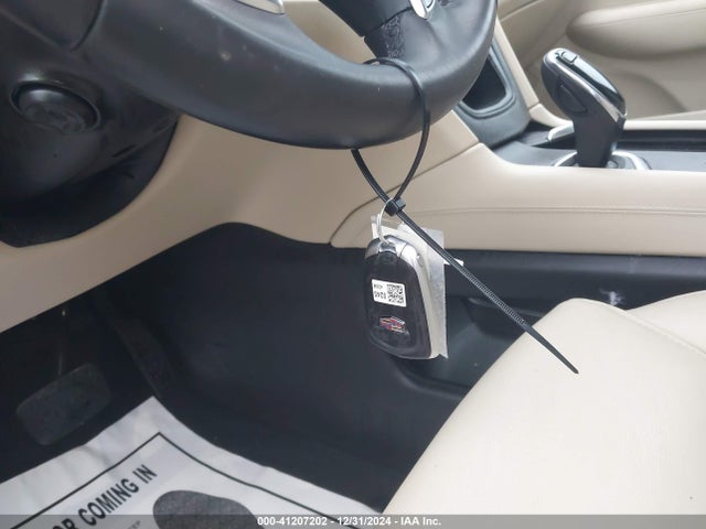 2018 CADILLAC XT5 1GYKNARS3JZ205629 Photo 10