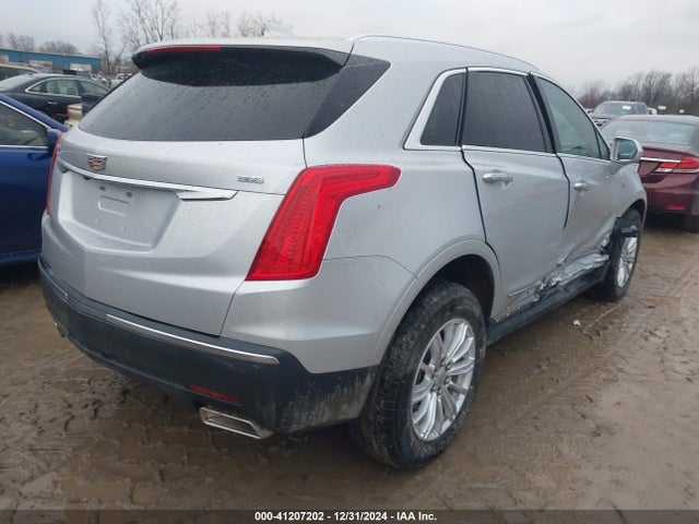 2018 CADILLAC XT5 1GYKNARS3JZ205629 Photo 3