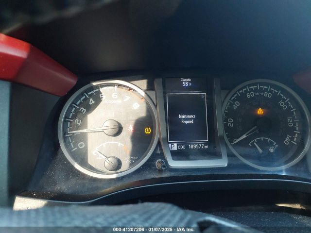 3TMAZ5CNXHM042327 Toyota Tacoma Sr5 V6