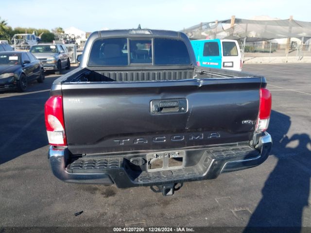 3TMAZ5CNXHM042327 Toyota Tacoma Sr5 V6