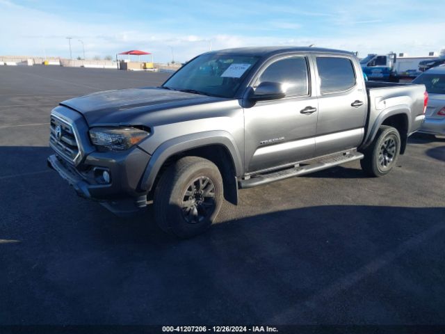 3TMAZ5CNXHM042327 Toyota Tacoma Sr5 V6