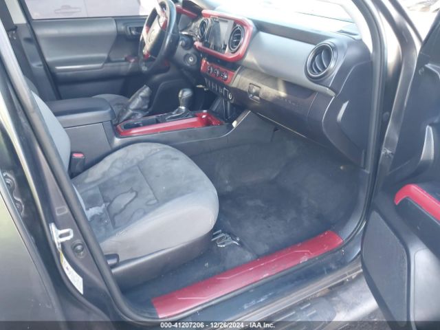 3TMAZ5CNXHM042327 Toyota Tacoma Sr5 V6