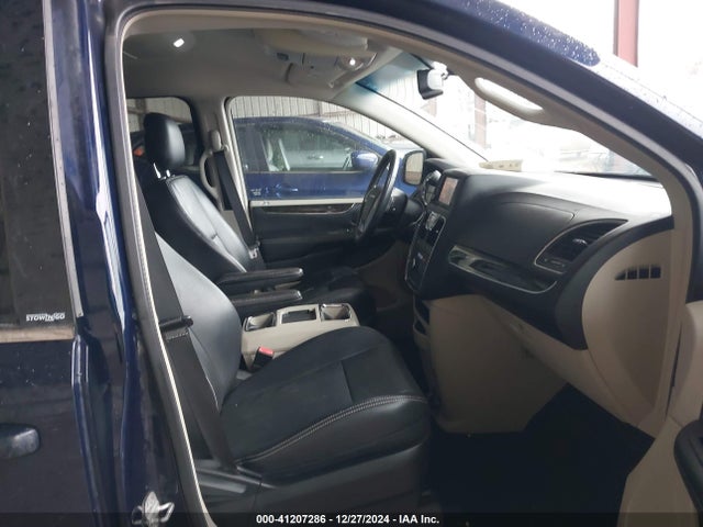 2012 Chrysler Town & Country Touring მანქანა იყიდება აუქციონზე, vin: 2C4RC1BG3CR410977, აუქციონის ნომერი: 41207286