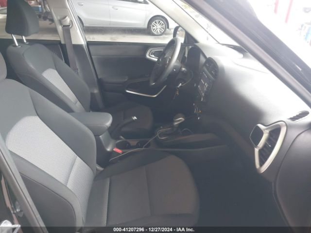 KNDJ23AU2P7894554 KIA SOUL LX