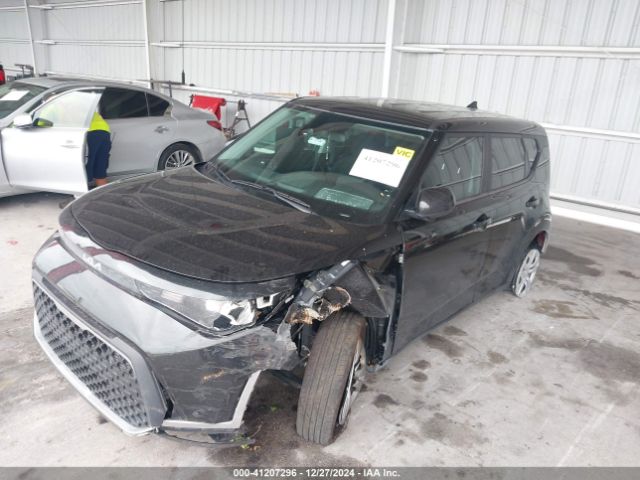 KNDJ23AU2P7894554 KIA SOUL LX
