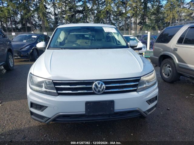 3VV2B7AX1KM045831 Volkswagen Tiguan 2.0t Se/2.0t Sel/2.0t Sel R-line/2.0t Sel R-line Black