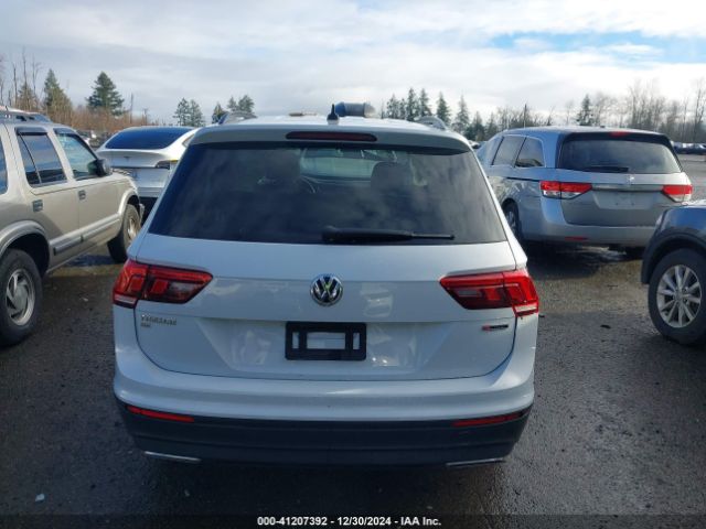 3VV2B7AX1KM045831 Volkswagen Tiguan 2.0t Se/2.0t Sel/2.0t Sel R-line/2.0t Sel R-line Black