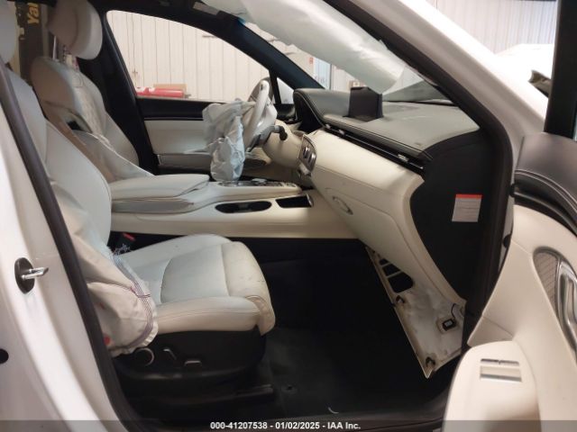 2024 GENESIS ELECTRIFIED GV70 5NMMCET13RH003837 Photo 4