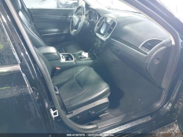 2C3CCAEG1KH593645 Chrysler 300 Limited