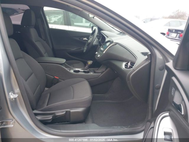 1G1ZG5STXSF100249 Chevrolet Malibu Fwd Rs