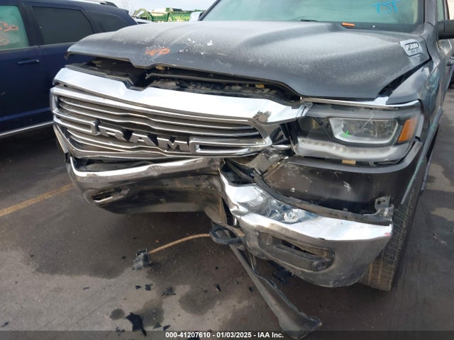 1C6SRFJT7LN225167 RAM 1500 Laramie  4x4 5'7 Box