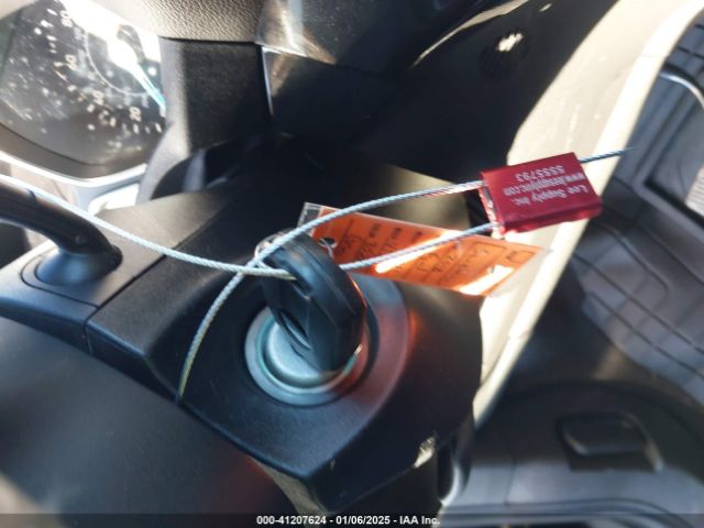 1FMCU0GD7JUD36809 Ford ESCAPE SE