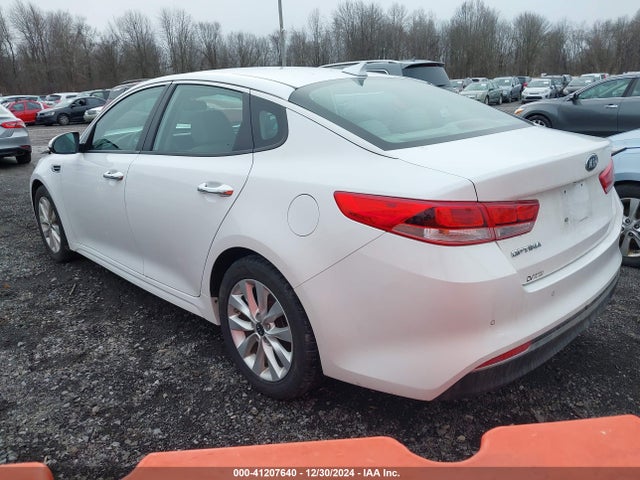 KIA Optima Lx 2018 5XXGT4L34JG251445 Image 3