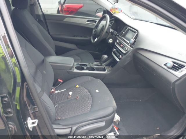 5NPE24AF5KH807680 Hyundai SONATA SE
