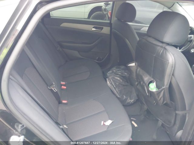 5NPE24AF5KH807680 Hyundai SONATA SE