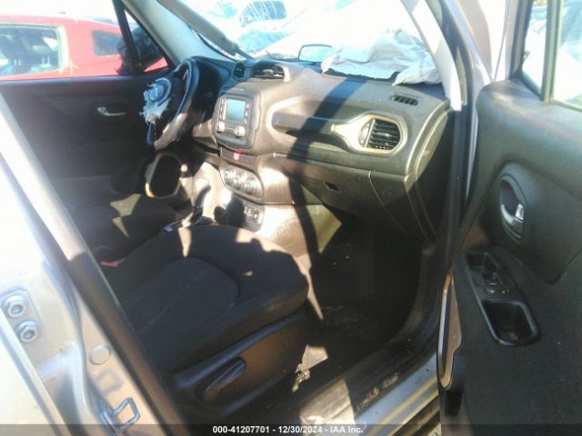 ZACCJABBXHPE71416 Jeep Renegade Latitude Fwd
