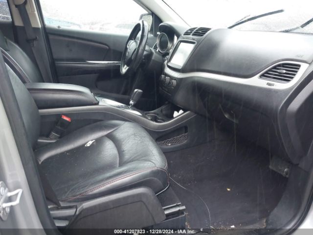 3C4PDCEG1JT425905 Dodge JOURNEY GT