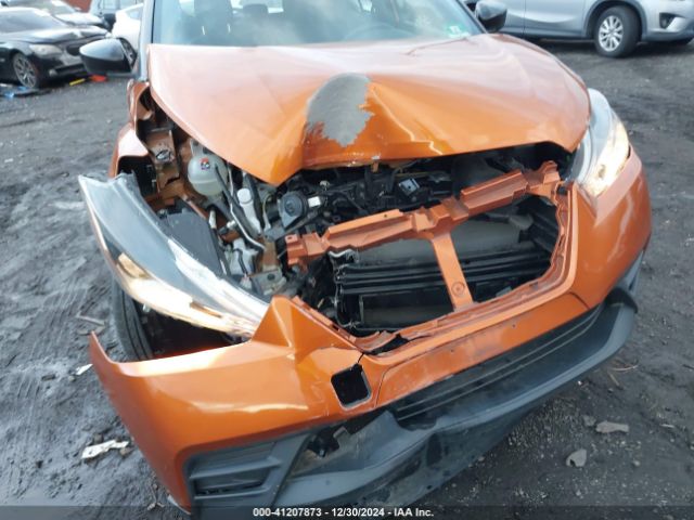 3N1CP5CUXJL526793 Nissan KICKS SV