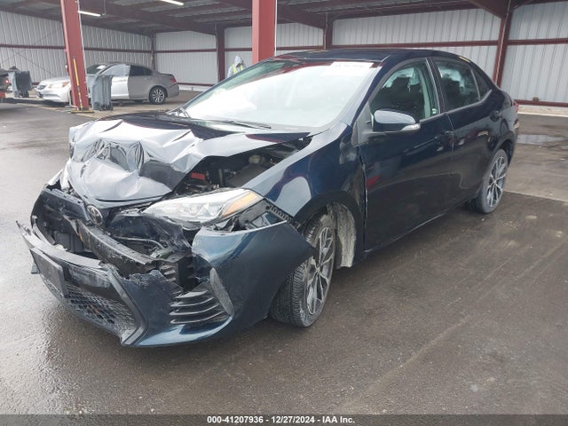 Toyota COROLLA SE 2017 5YFBURHE2HP668207 Image 2