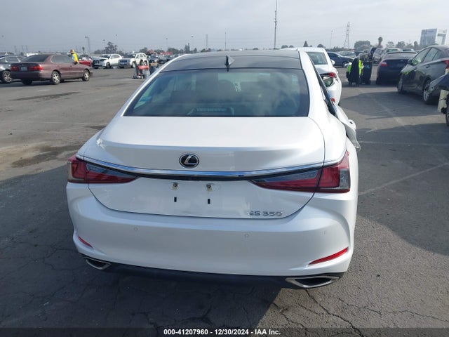 Lexus ES 350 2020 58ADZ1B19LU060380 Image 16