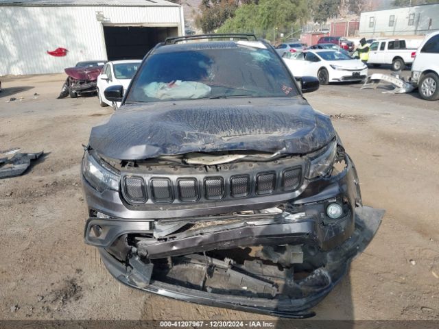 3C4NJDBB6NT227843 Jeep Compass Altitude 4x4