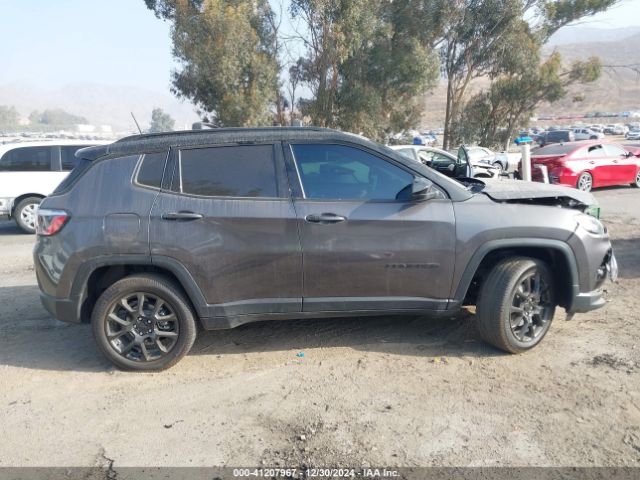 3C4NJDBB6NT227843 Jeep Compass Altitude 4x4
