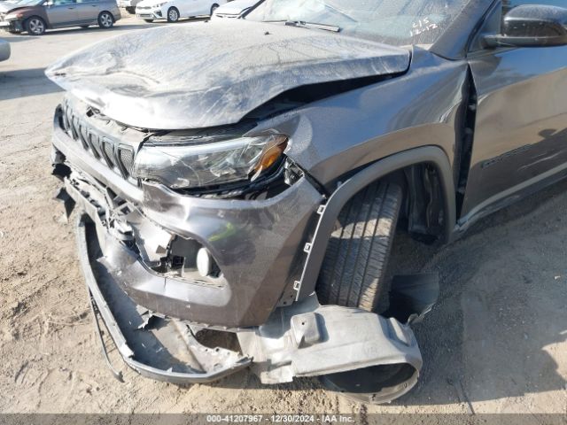 3C4NJDBB6NT227843 Jeep Compass Altitude 4x4