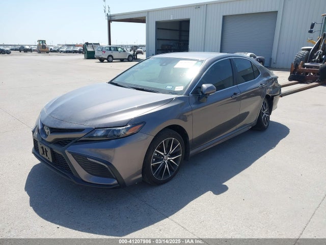 4T1G11AK3RU911068 Toyota CAMRY SE