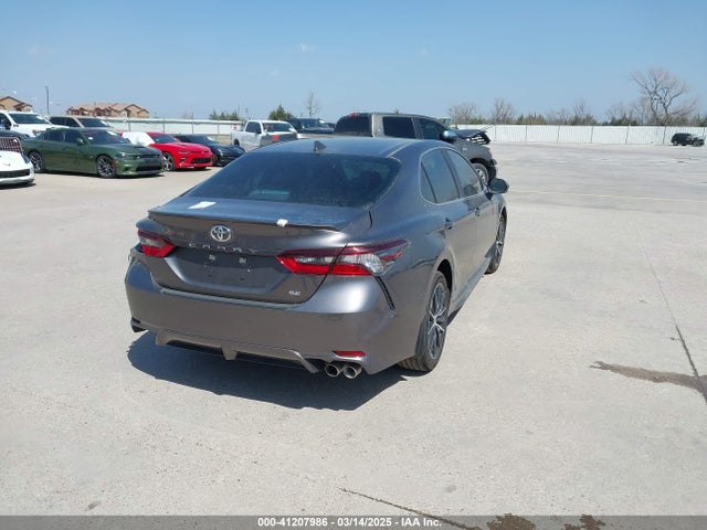 4T1G11AK3RU911068 Toyota CAMRY SE