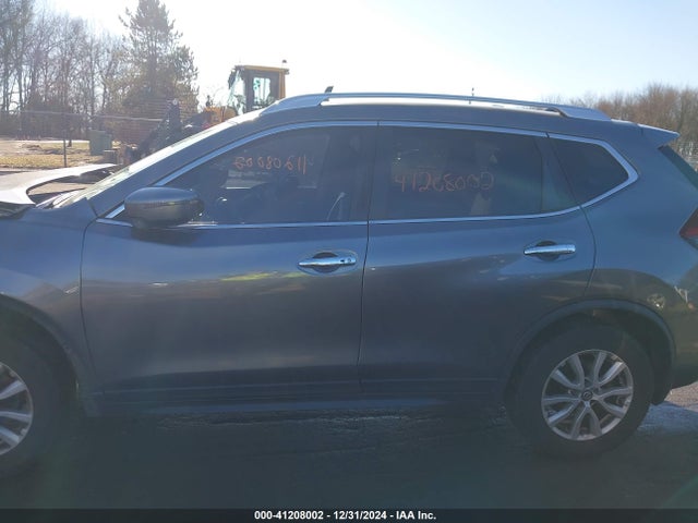 Nissan ROGUE SV 2018 JN8AT2MVXJW312617 Image 14