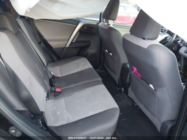 2T3BFREV9EW160185 Toyota RAV4 LE