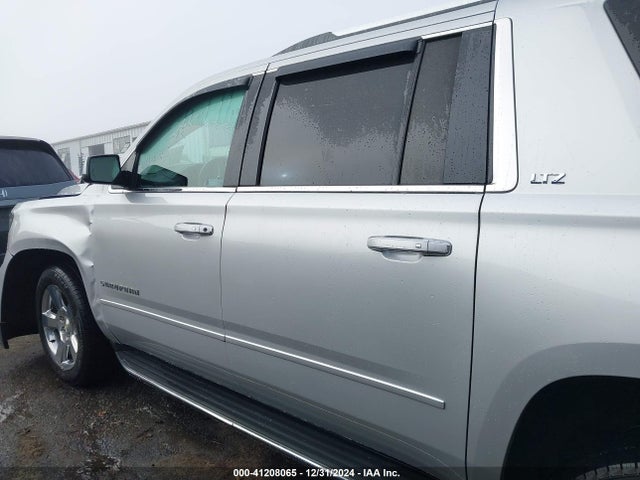 Chevrolet Suburban Ltz 2016 1GNSCJKC4GR463933 Image 14