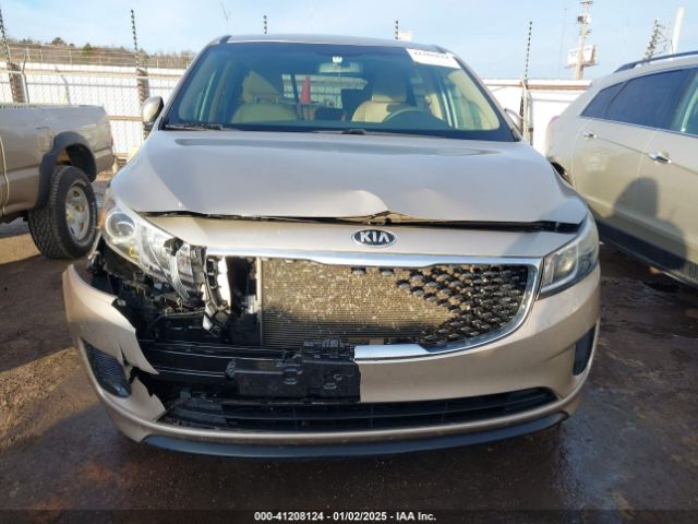 KNDMB5C18F6067710 KIA SEDONA LX