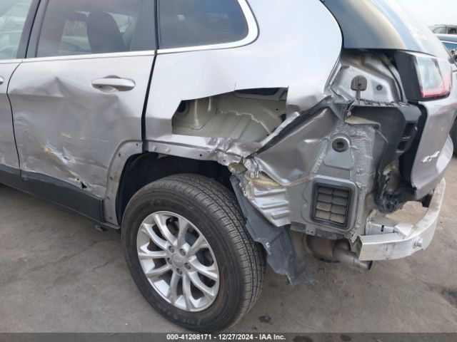1C4PJMCX8KD364951 Jeep Cherokee Latitude 4x4