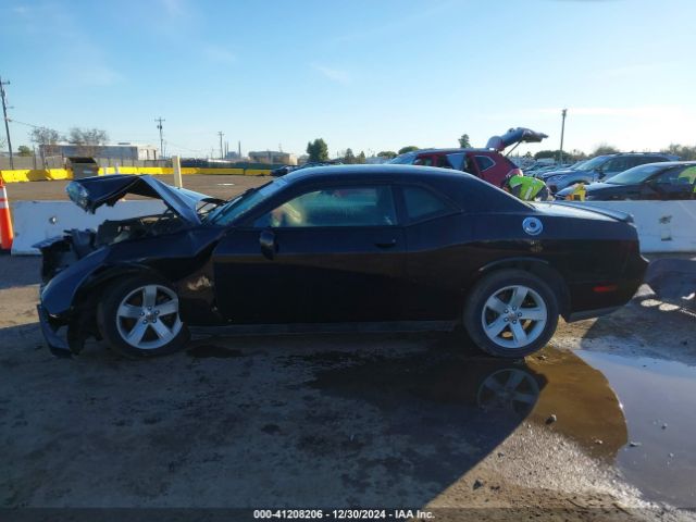 2C3CDYAG5EH274569 Dodge Challenger Sxt