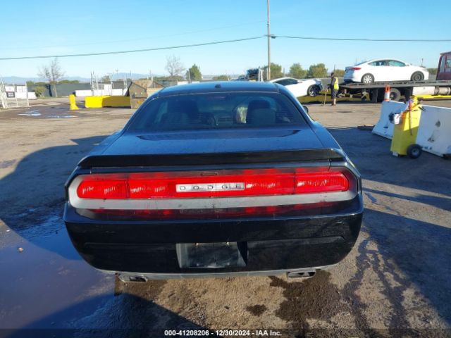 2C3CDYAG5EH274569 Dodge Challenger Sxt