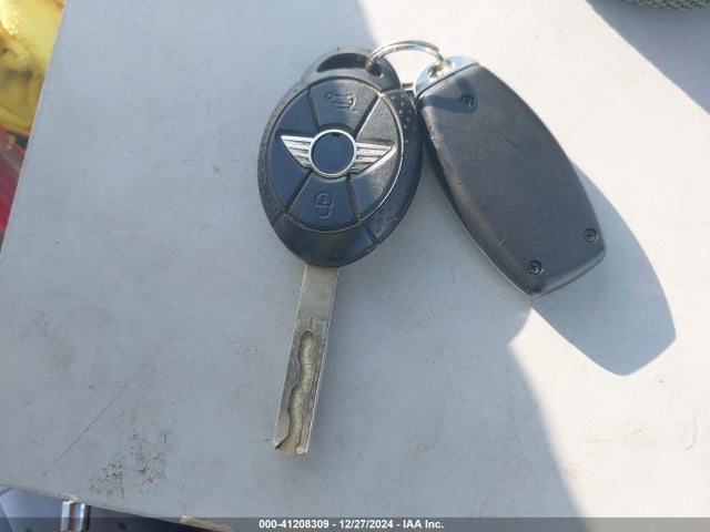 2008 MINI COOPER WMWRH33508TL97483 Photo 10