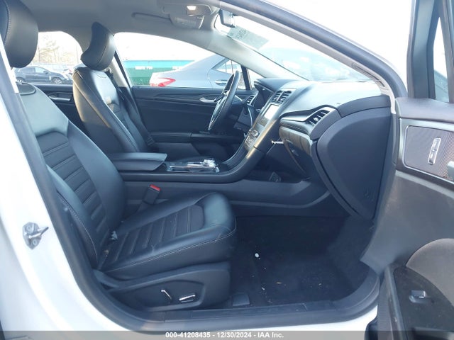 Ford FUSION SE 2018 3FA6P0H77JR108212 Image 5