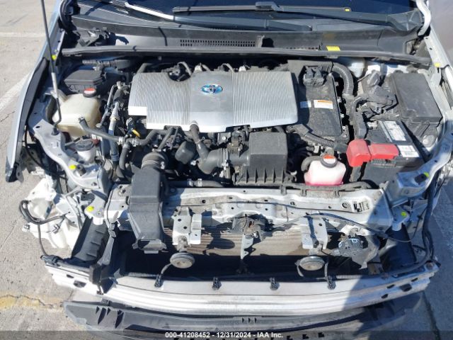 JTDKARFU9G3022141 Toyota Prius Three Touring
